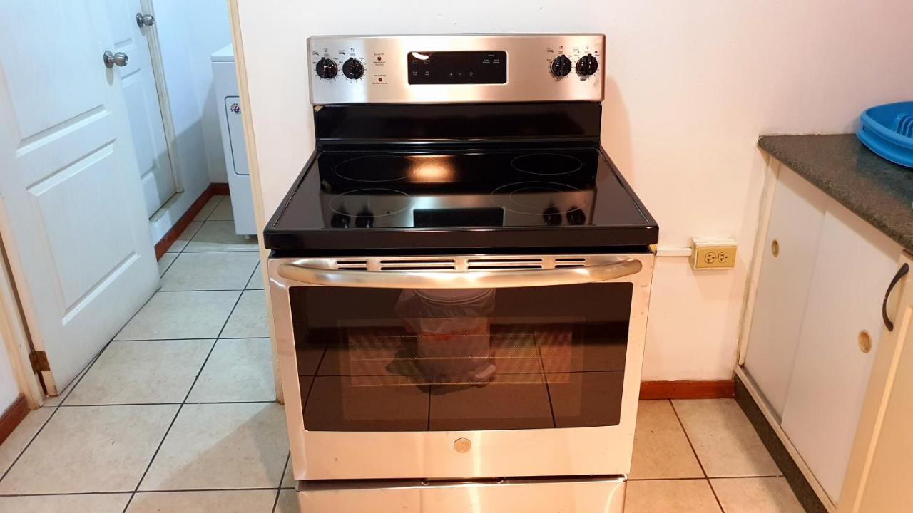 Апартаменти San Benito Flats Wifi 50Mg - 4 Huespedes - Parqueos Сан-Сальвадор Екстер'єр фото